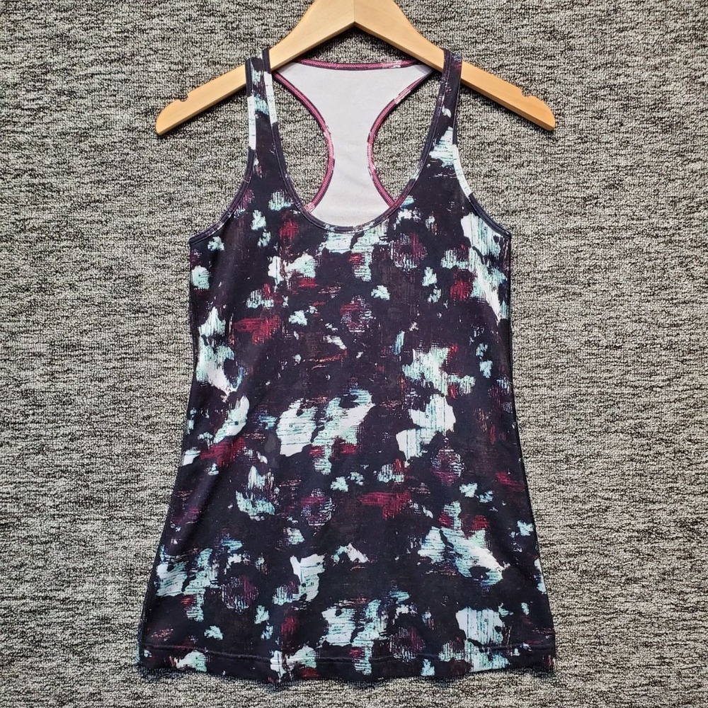 Lululemon Cool Racerback Tank Top Women‎ 4 Purple Static Blossom Abstract Gym
